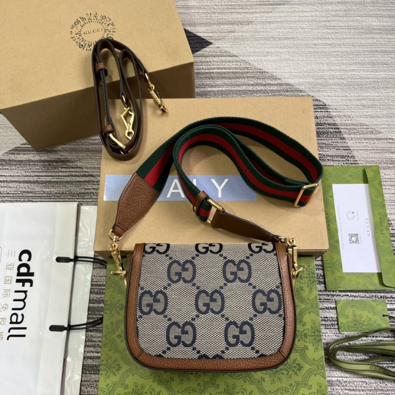 Gvc*1 horsebit bags